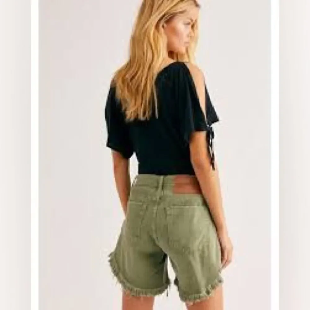 One Teaspoon X Free People Frankies Distressed Cutoff Denim Jean Shorts Khaki